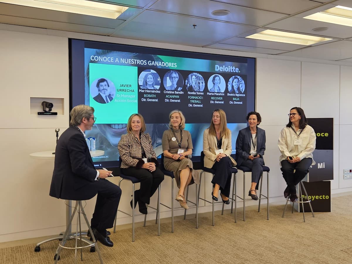 Acto Deloitte mayo 26 - conoce mi proyecto
